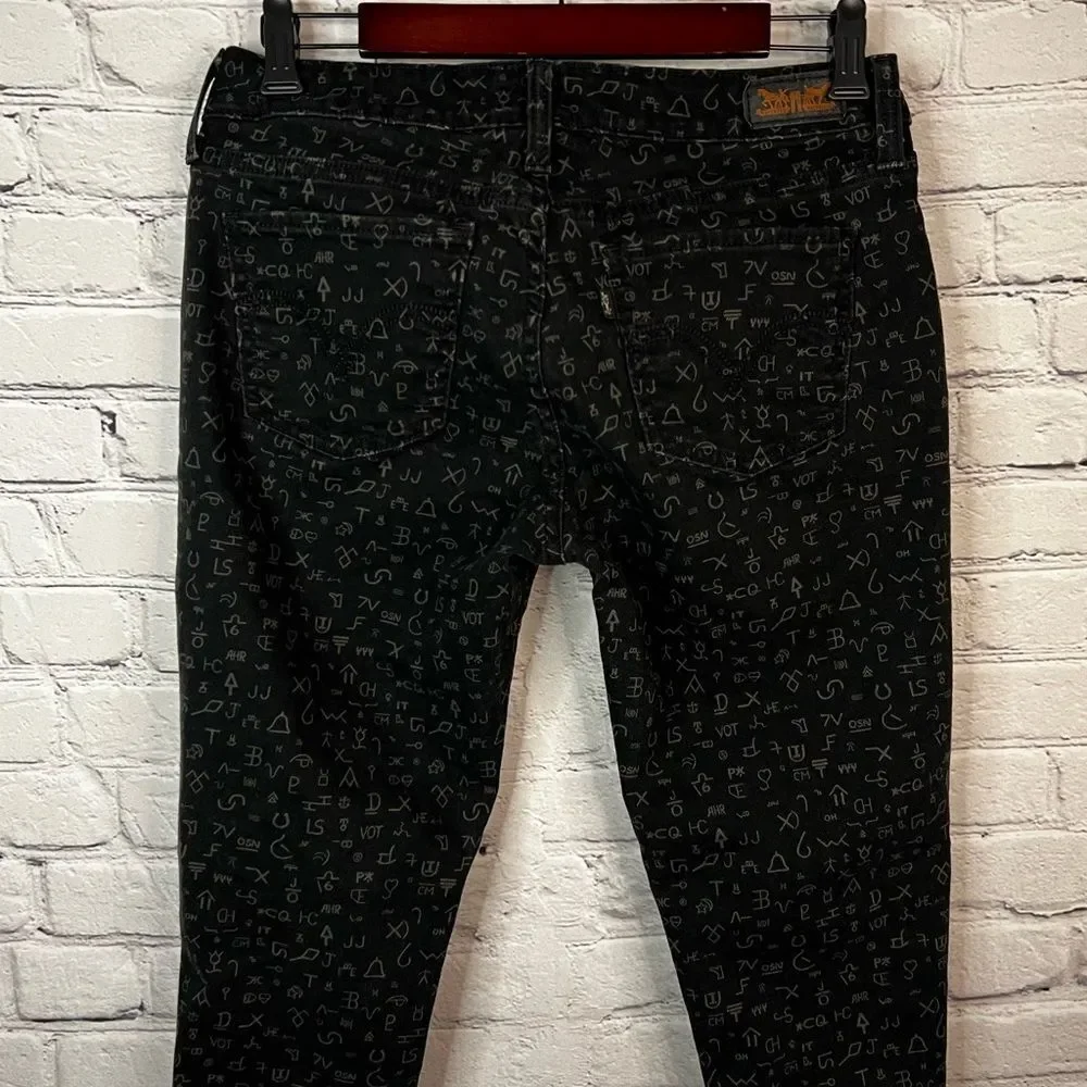 Levi's Legging Fit Skinny Mid Rise Jeans Black Grey Symbols‎ Woman's size 31x30